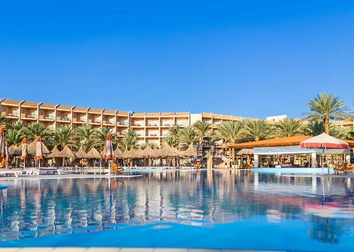 Siva Grand منتجع 4*