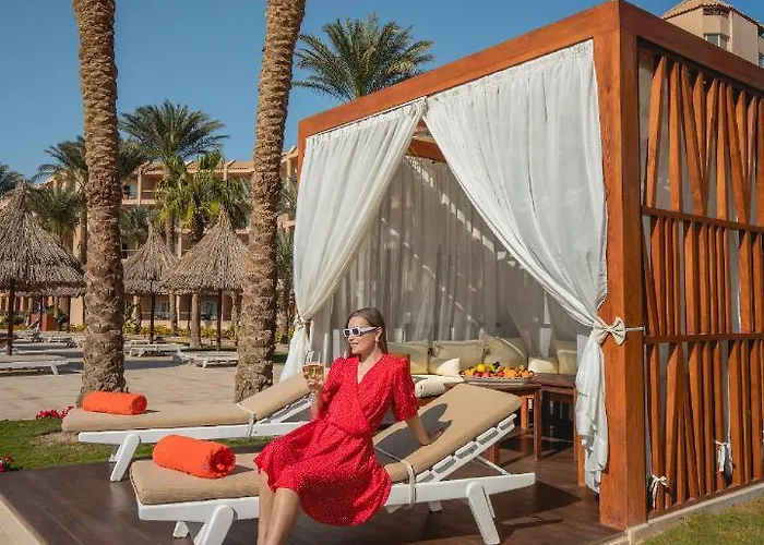 منتجع Siva Grand الغردقة