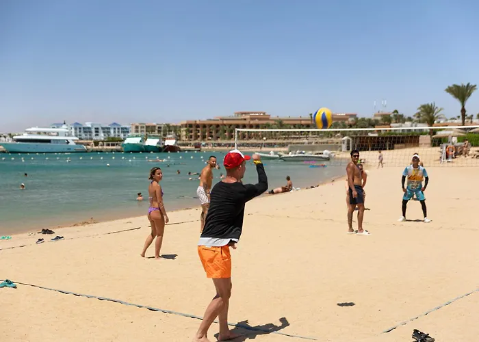 Siva Grand منتجع 4*