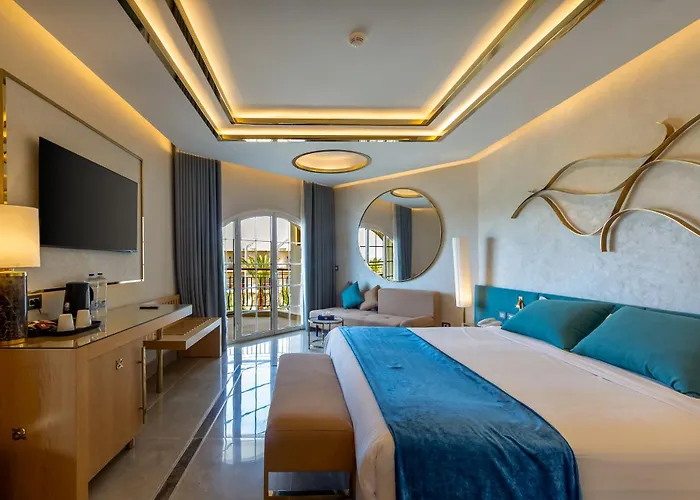 Siva Grand 4*